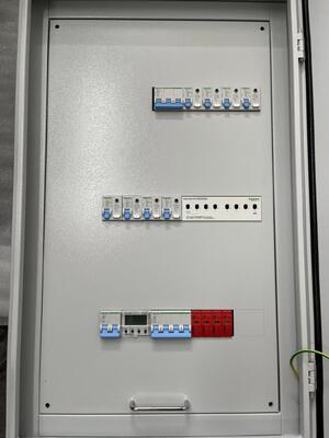 comprare Pannelli di controllo illuminazione alberghiera intelligente | Autorizzati Schneider e personalizzabili online manufacture